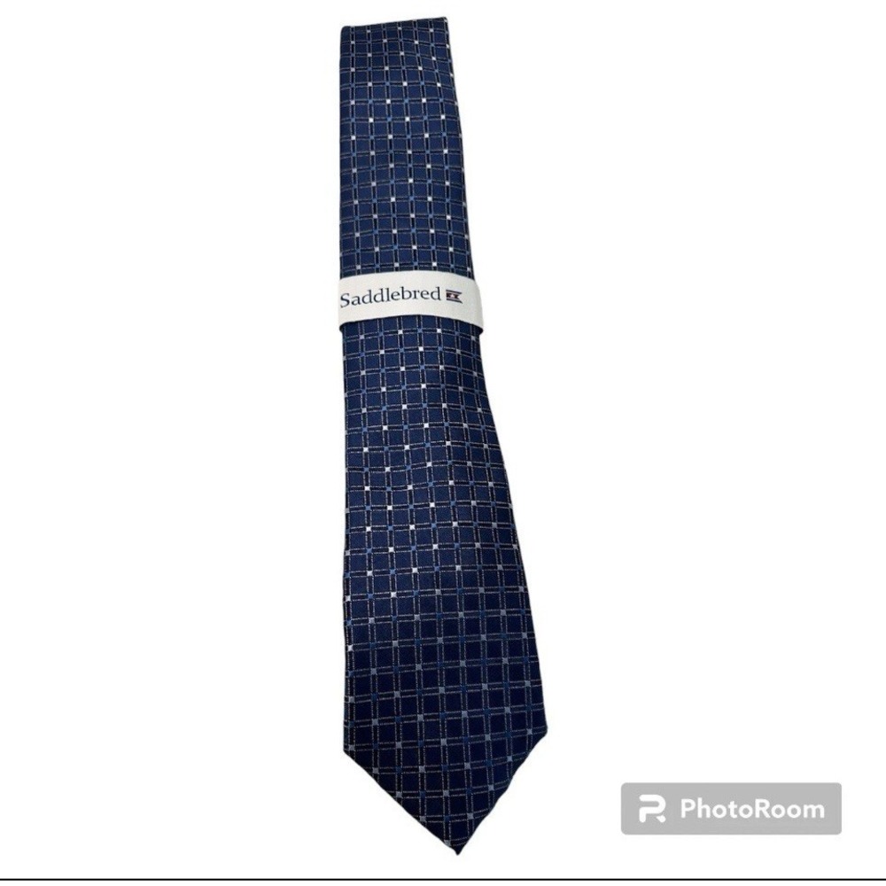 Saddlebred Mens Neck Tie Navy Blue‎ White Geometric Pattern Silk Blend NWT